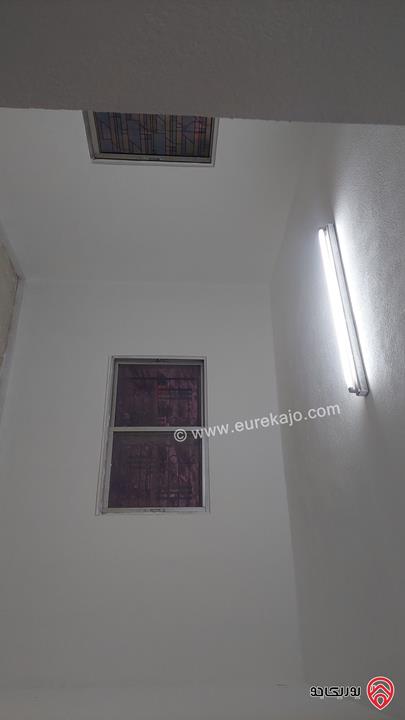 شقة طابق أول مساحة 120م للبيع في عمان - ماركا الشمالية 