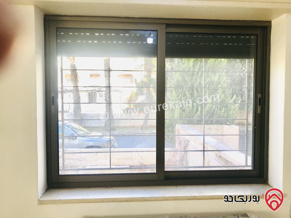 شقة طابق أرضي مُعلّق مطلّة مساحة 188م داخلي و 20م خارجي للبيع في عمان - عرقوب خلدا