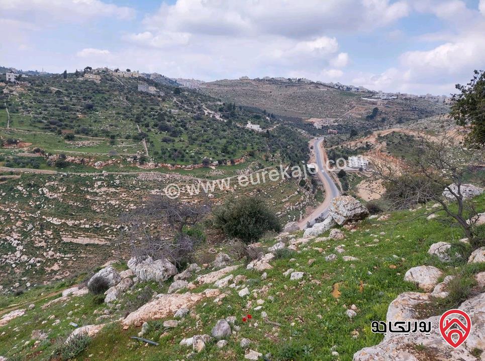  أرض سكنية للبيع في السلط - الجبيل مساحة 1052م (تصنيف أ)