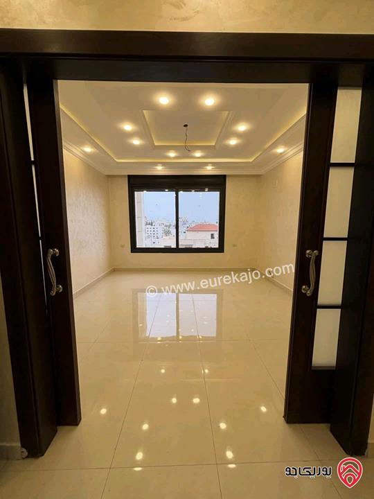 شقة طابق ثاني مساحة 176م للبيع في عمان - شفا بدران