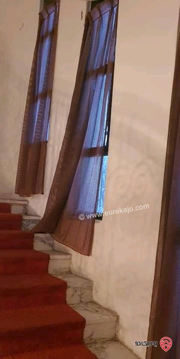 فيلا مساحة 450م على أرض 614م للبيع في عمان - الدوار السابع