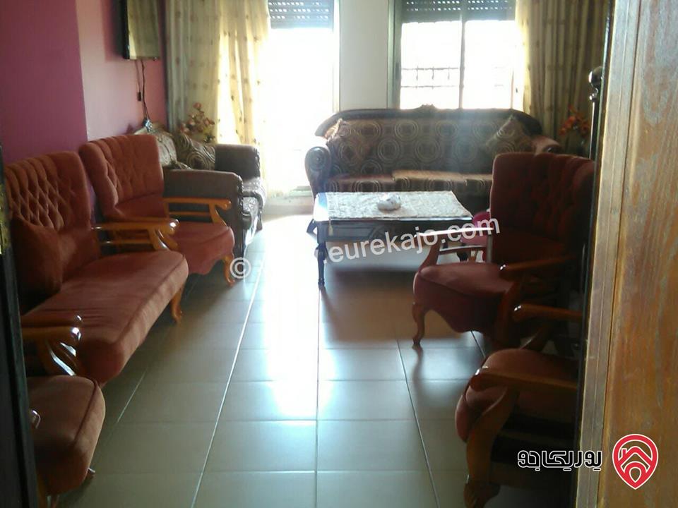 فيلا مساحة الارض 700م مساحة البناء 559م للبيع في السلط / السرو