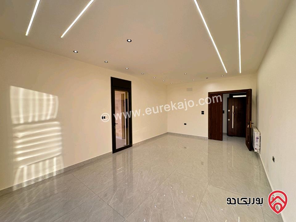 شقة طابق ثاني مساحة 194م للبيع في عمان - مرج الحمام