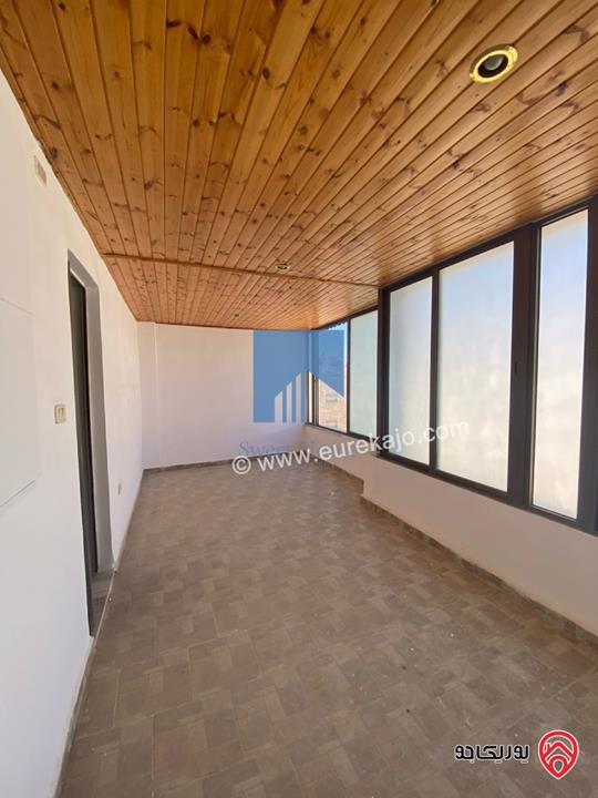 شقة مميزة طابق ثالث 150م مع روف 120م للبيع في عمان - الجندويل