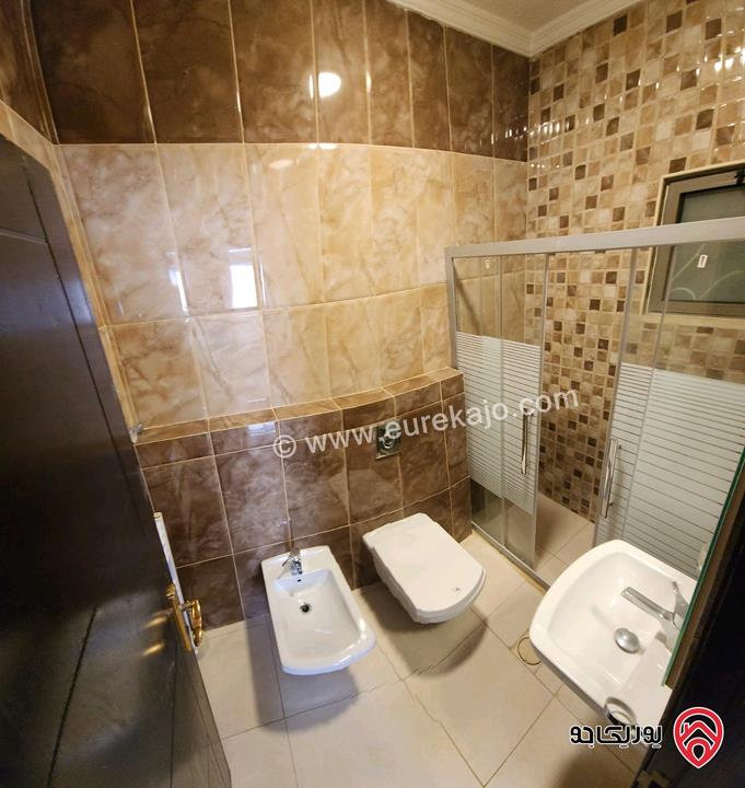 شقة مفروشة طابق أول مساحة 118م للبيع مع او بدون فرش في عمان - الجاردنز 