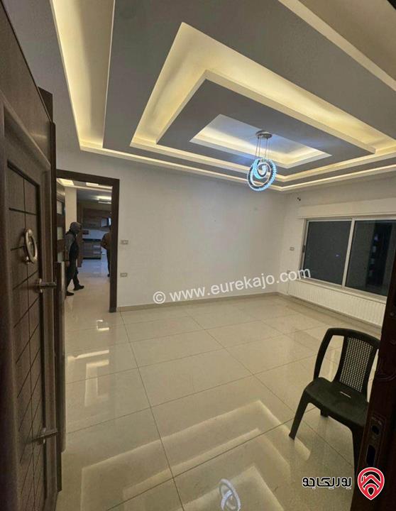 شقة طابق أول مساحة 150م للايجار في عمان - الجبيهة