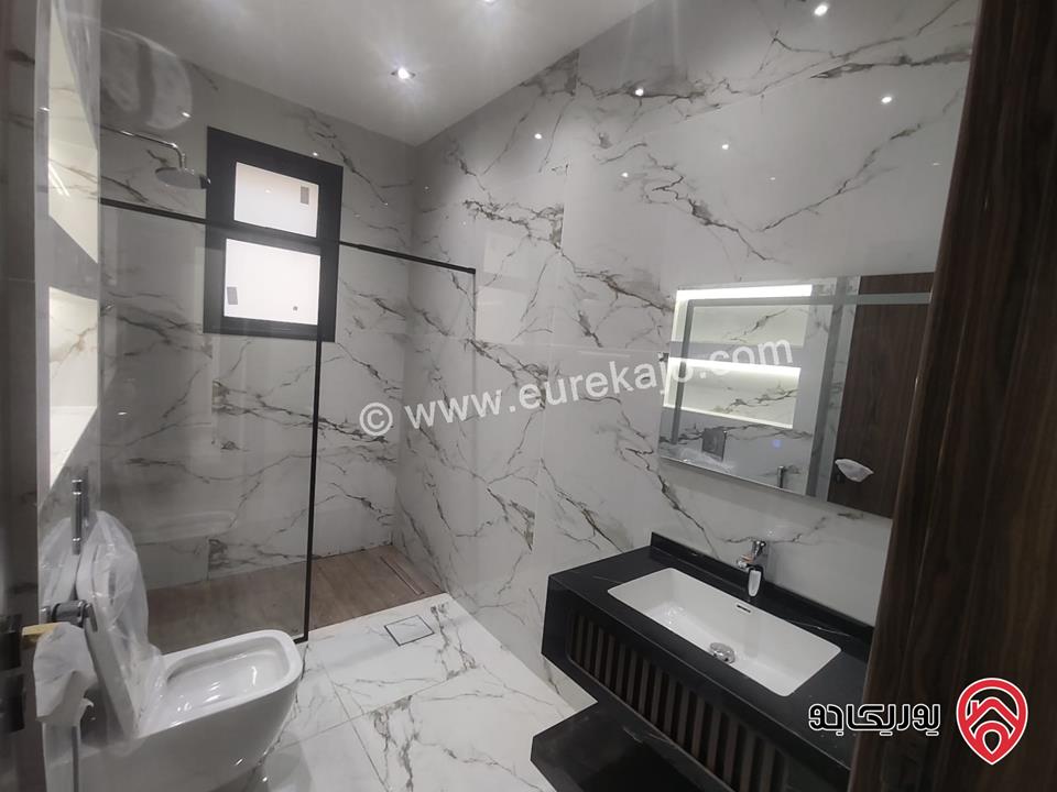 شقق مساحة 217م / 220م للبيع في عمان - ام اذينة الشمالي 