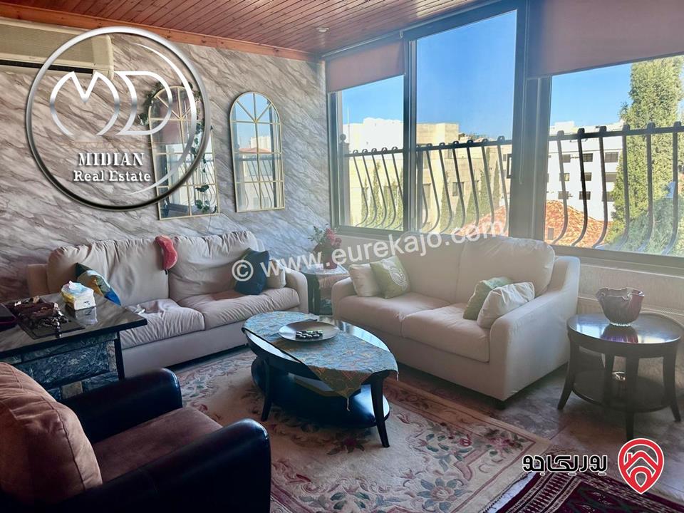 شقة دوبلكس للبيع طابق اخير مع روف في عمان - حي الصحابة مساحة 260م مع تراسات تشطيبات ديكورات عصرية فاخرة اطلالة رائعة