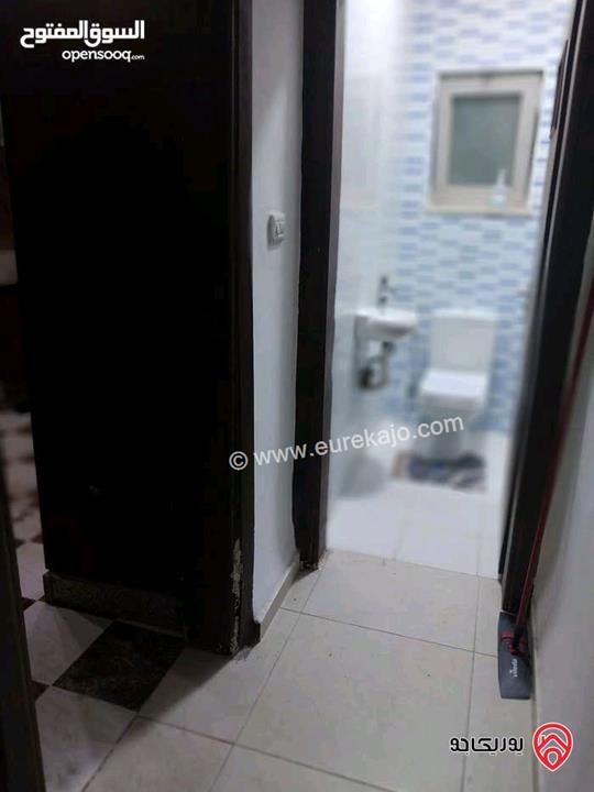 شقة فارغة طابق ارضي مساحة 100م للإيجار في عمان - ام أذينة 