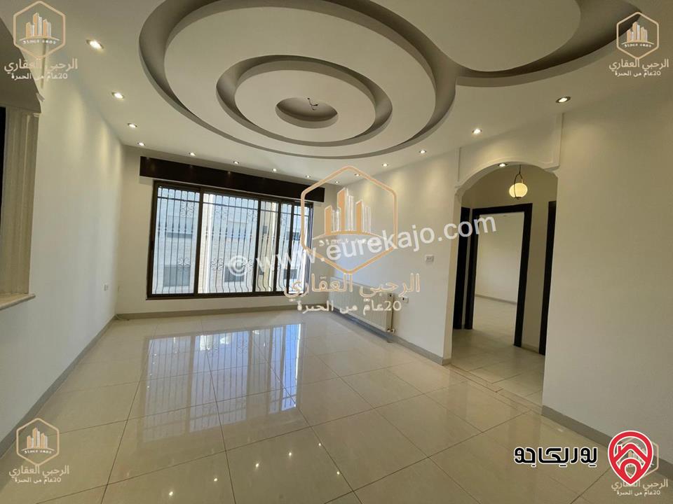 شقة ديلوكس فارغة طابق ثالث مساحة 190م للايجار في عمان - السابع