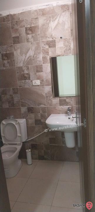 شقة طابق أول فني مساحة 150م للايجار في اربد - كومباوند الأمعري خلف الراهبات 