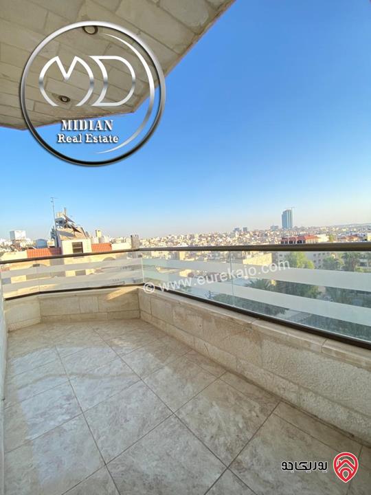 شقة فارغة للايجار في عمان - الرابية مساحة 200م طابق ثاني تشطيبات و ديكورات سوبر ديلوكس اطلالة جميلة