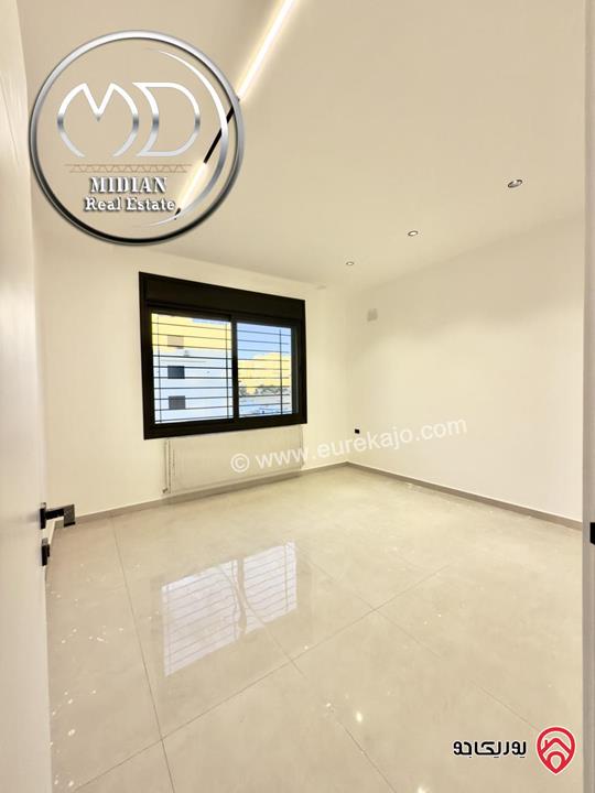 شقق ارضية جديدة للبيع في عمان - حي الصحابة مساحات 190م & 200م مع ترسات و حدائق تشطيبات عصرية فاخرة بأسعار مميزة