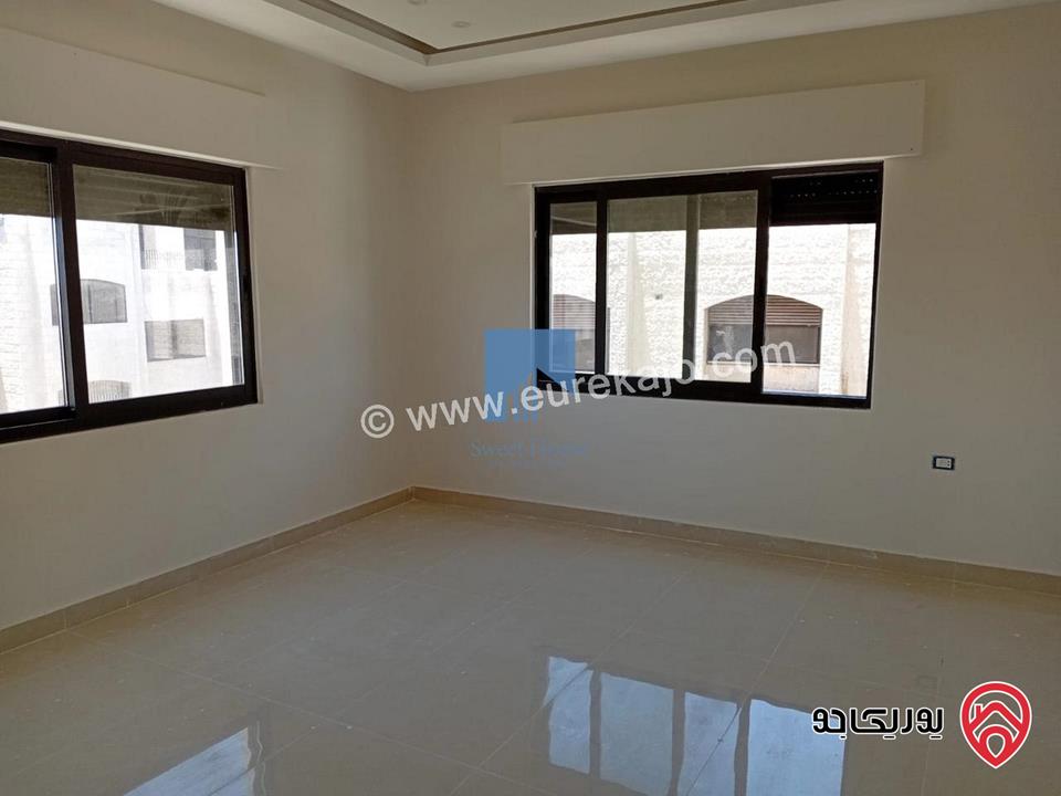 شقة فاخرة للبيع في عمان - الرابية - قرب دوار الواحة وخلف السروات طابق ثاني 180م بسعر مغري لم تسكن