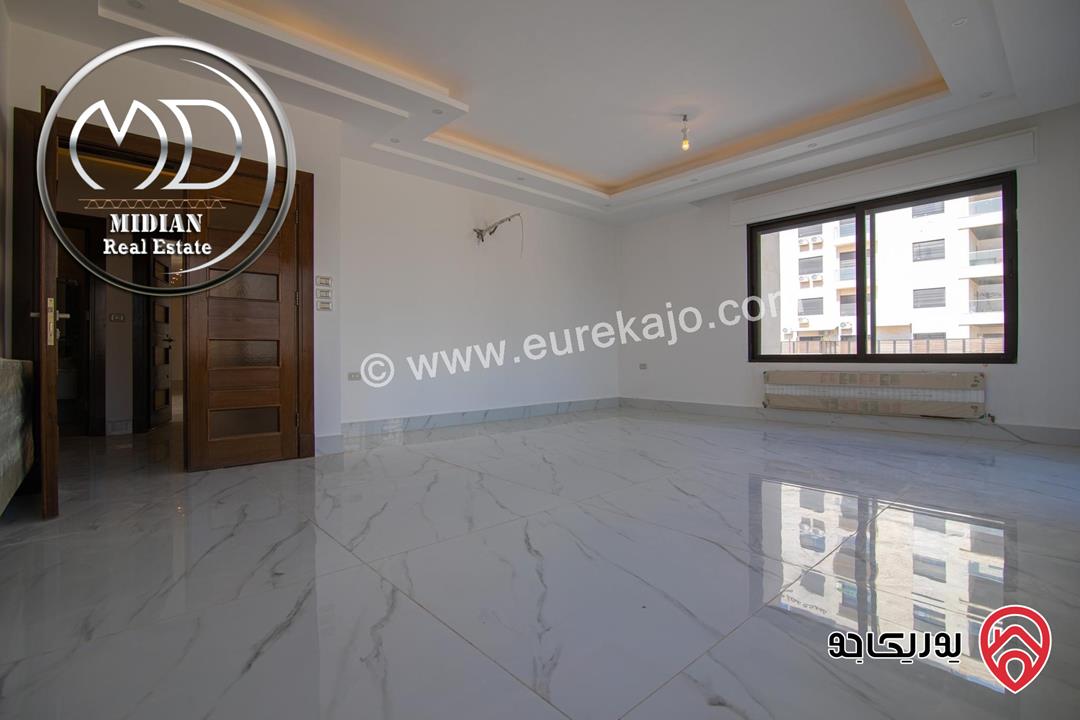 شقق جديدة للبيع في عمان - تلاع العلي مساحات 230م 4 نوم تشطيبات ديكورات عصرية اطلالة جميلة بسعر مميز جداً