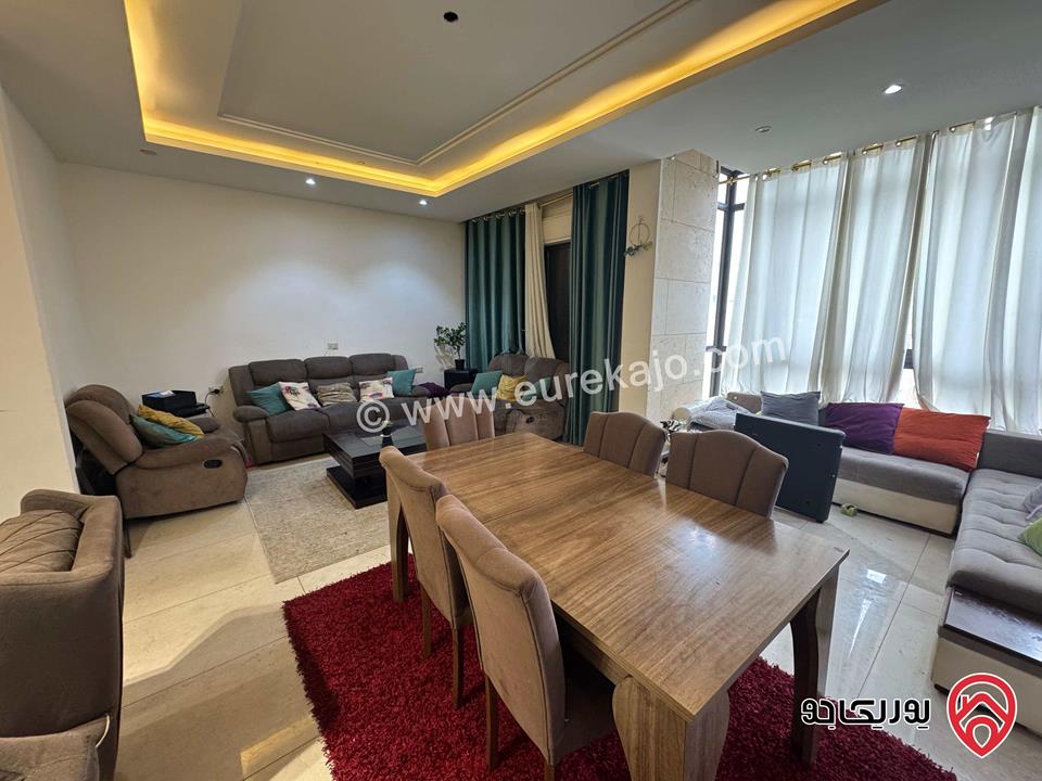 شقة مميزة طابق اخير مساحة 133م مع روف 49م للبيع في عمان - تلاع العلي