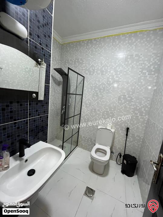 شقة مفروشة مساحة 110م طابق ثالث للايجار في عمان - الجبيهة 