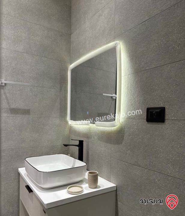 شقة مفروشة طابق أول مساحة 160م للايجار السنوي في عمان - دير غبار 