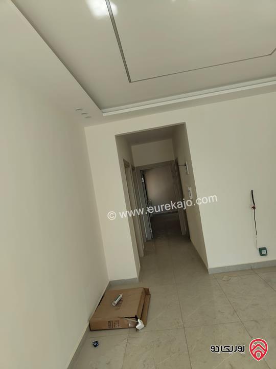 شقة فخمة طابق أول مساحة 176م للبيع في عمان - البنيات