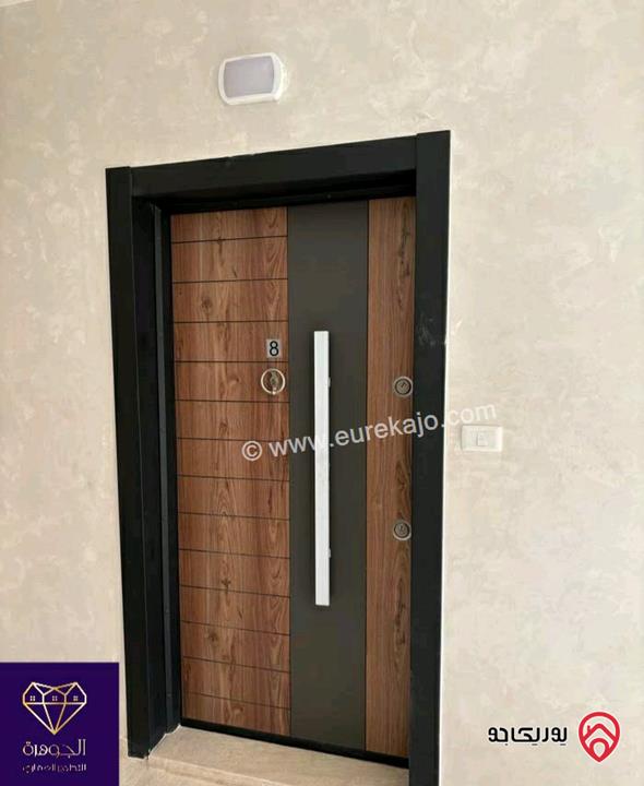 شقة طابق اخير مع روف دوبلكس فاخر مساحة 210م لم يسكن للبيع في عمان - خلدا