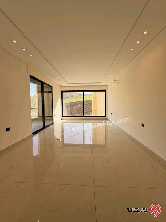 شقة أرضية مساحة 225م داخلي و 123م خارجي للبيع في عمان - كريدور عبدون