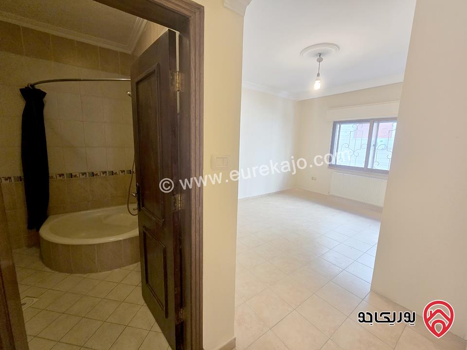 شقة فارغة طابق ثاني مساحة 210م للايجار السنوي في عمان - ضاحية الامير راشد