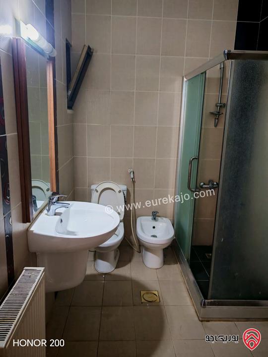 شقة ارضية مساحة 175م داخلي و 50م خارجي للايجار في عمان - ضاحية الرشيد 