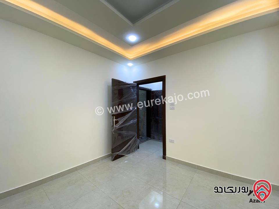 شقق تسوية مساحة 183م داخلي وخارخي 110م  للبيع في عمان - المقابلين