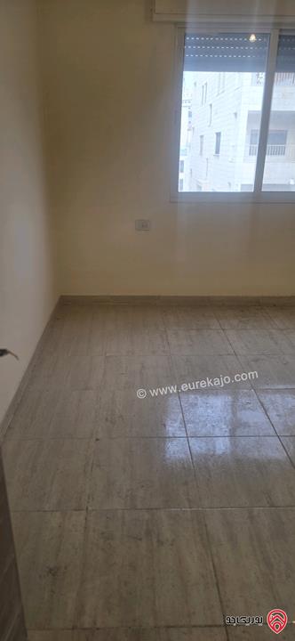 شقة طابق اول مساحة 127م جديدة لم تسكن للبيع في عمان - جبل الحسين