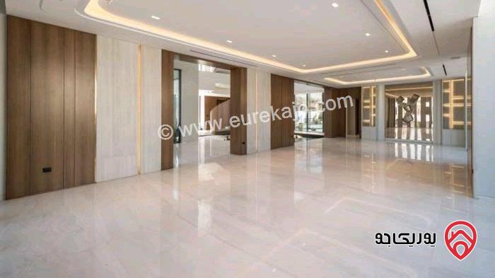 قصر مساحة 1500م على أرض 1800م للبيع في عمان - دابوق