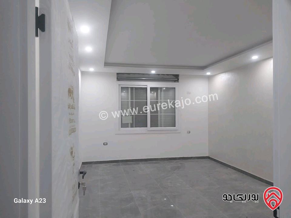 شقة طابق أول مساحة 184م للبيع أقساط في إربد - ماصية قرن الجاموس 