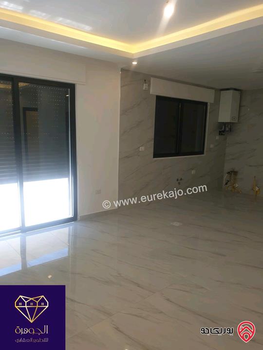 شقة طابق اخير مع روف دوبلكس فاخر مساحة 200م لم يسكن للبيع في عمان - تلاع العلي 