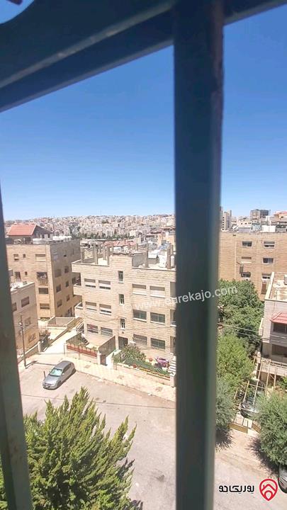شقة مساحة 176م طابق ثالث للبيع في عمان - ضاحية الرشيد قريبة من شارع الجامعة 