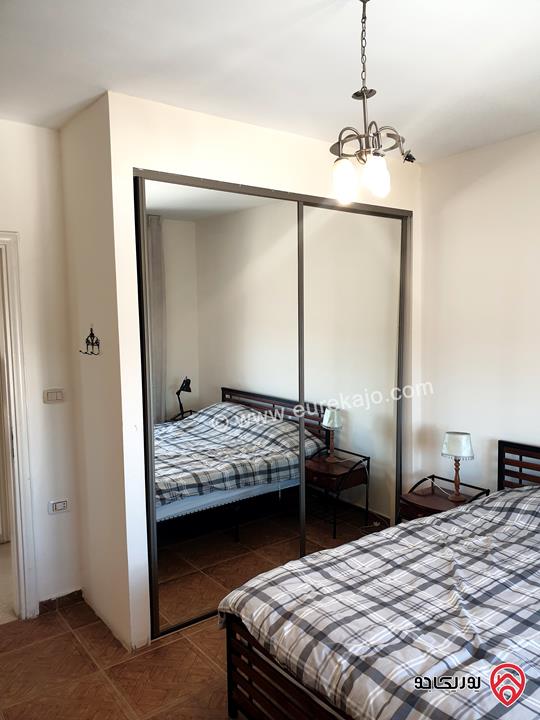 شقة مفروشة مساحة 150 متر طابق ثاني للبيع في عمان - دير غبار 