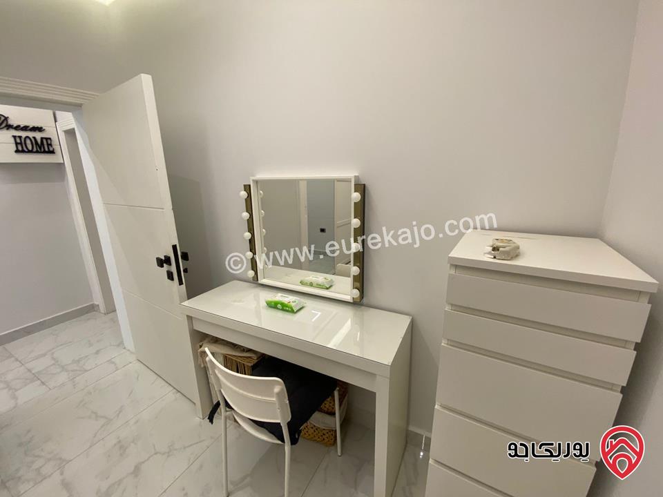 شقة مفروشة مساحة 100م للايجار في عمان - أم السماق 