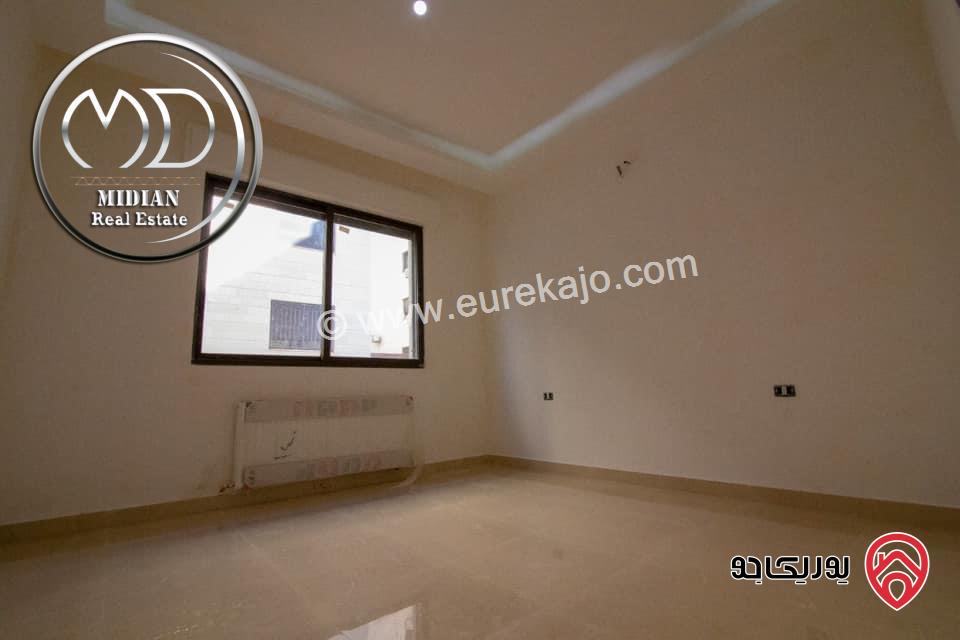 شقة جديدة للبيع في عمان - خلدا العوجانية مساحة 235م طابق أول 4 نوم تشطيبات ديكورات فاخرة اطلالة جميلة بسعر مميز