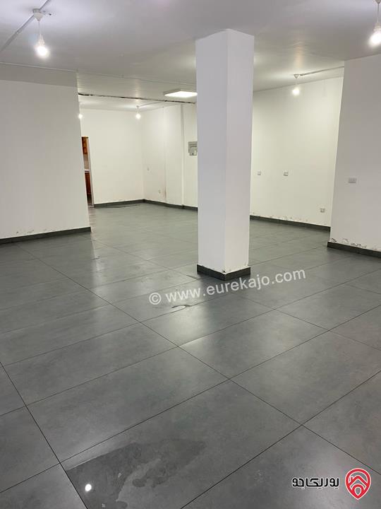 مكتب تجاري طابق أول مساحة 85م للايجار في عمان - خلدا