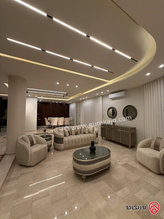 فيلا مفروشة مساحة 720م على ارض 500م للبيع في عمان - دابوق الرحمانية