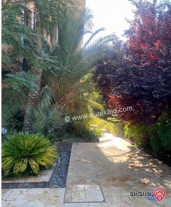 فيلا مستقلة مساحة 700م على ارض 780م للبيع في عمان - دابوق 