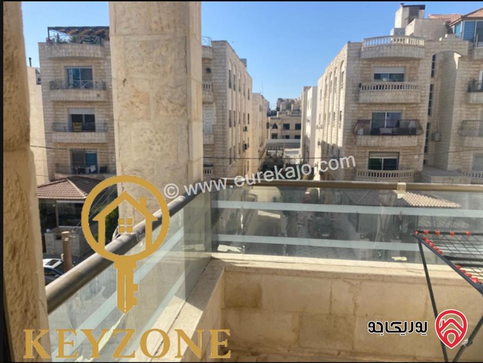 شقة مساحة 200م طابق ثاني للبيع في عمان - خلدا