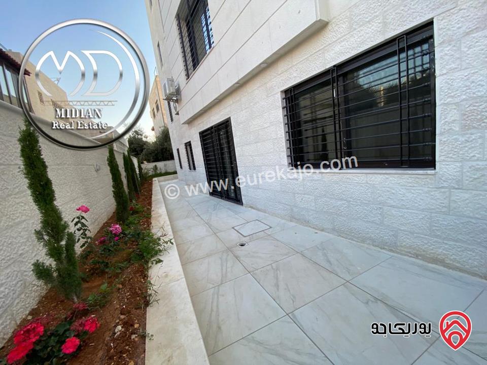 شقة شبه ارضي جديدة للبيع في عمان - الصويفية مساحة 165م مع ترس و حديقة 150م تشطيبات سوبر ديلوكس بسعر مميز جداً