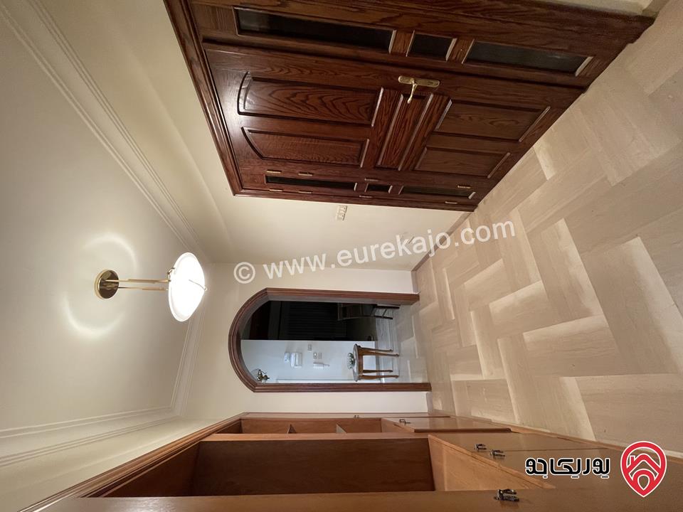 Villa 500 Sqm for Sale in Amman - Dabouq