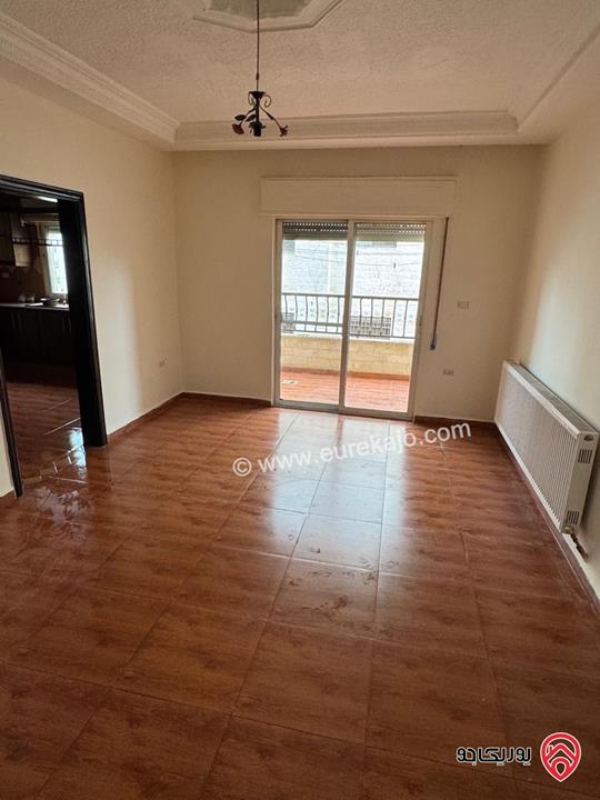 شقة طابق ثاني مساحة 200م للايجار في عمان - مرج الحمام