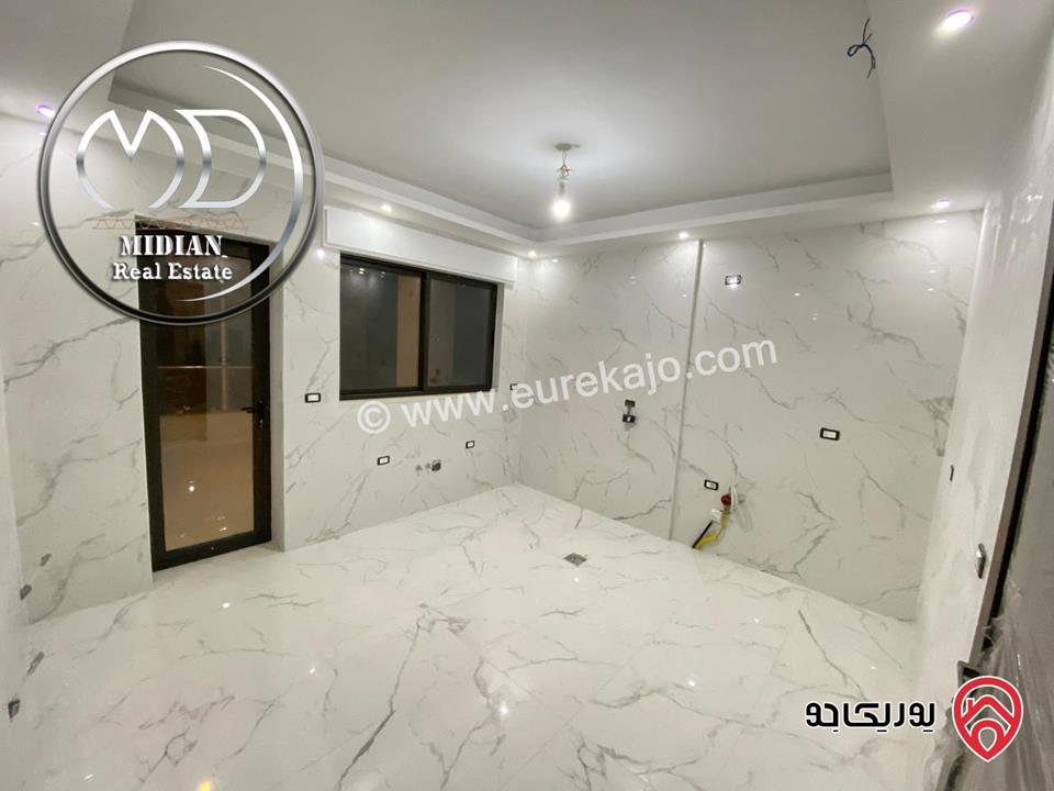 شقق جديدة للبيع في عمان - الرابية مساحات 175م تشطيبات و ديكورات سوبر ديلوكس اطلالة جميلة بسعر مميز