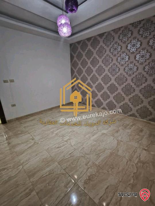 شقة طابق ارضي مساحة 200م مع ترس 20م للايجار في عمان - ضاحية النخيل 