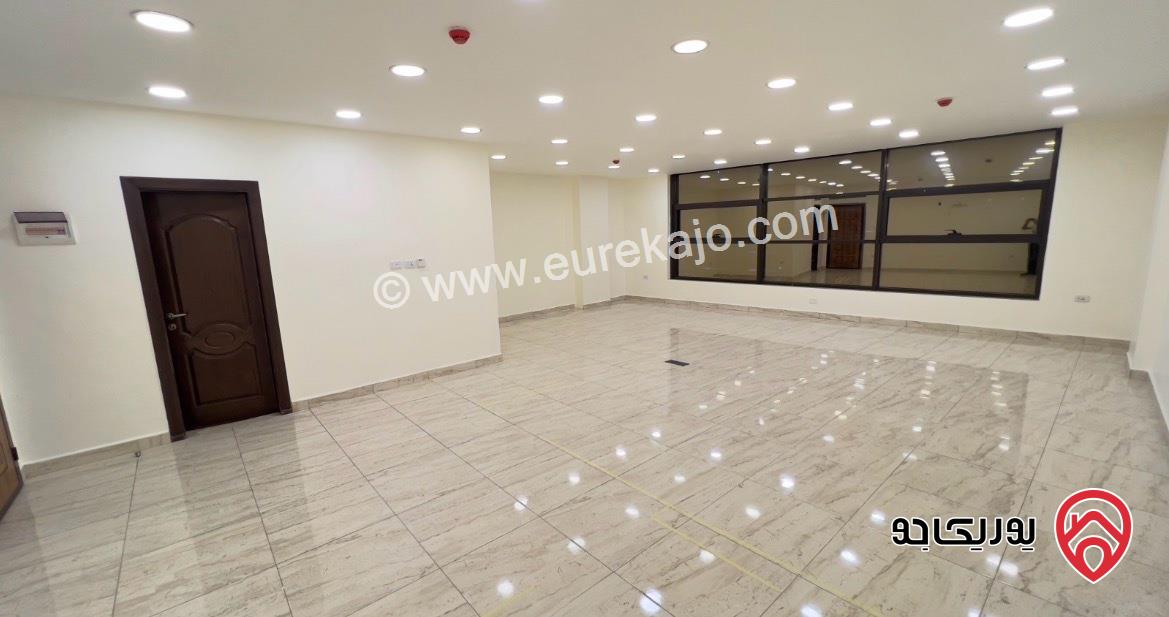 مكاتب بمساحات مختلفة للايجار في عمان - الجبيهة شارع الجامعة