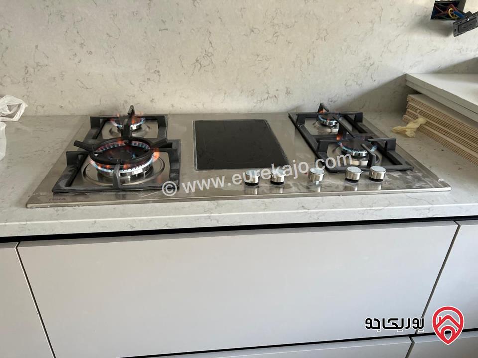 شقة مساحة 235م طابق ثالث للإيجار في عمان - منطقة الرابع