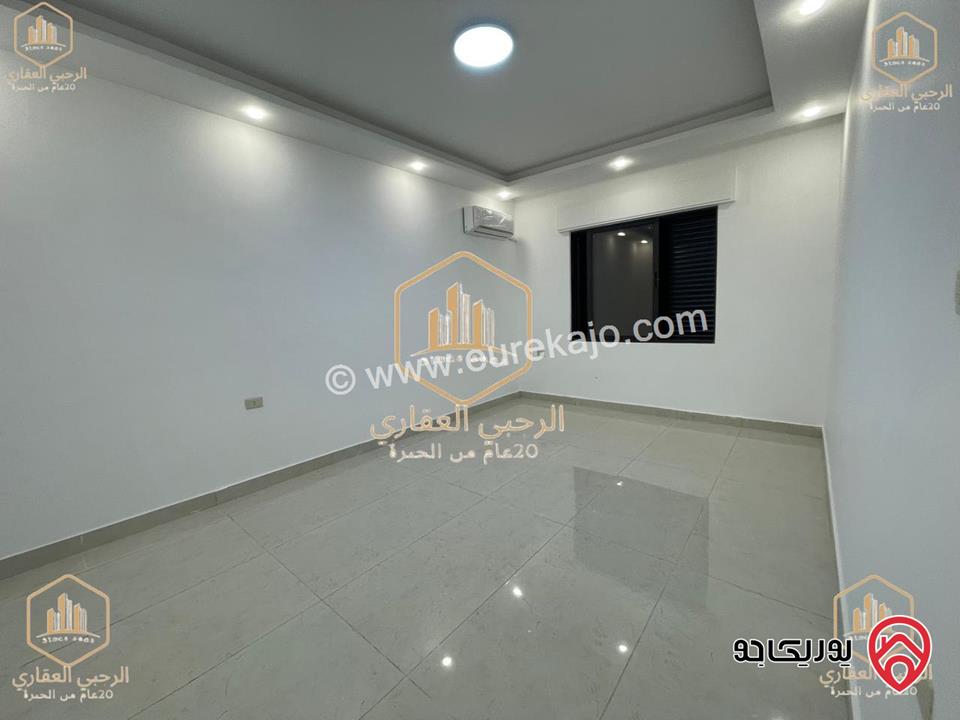 شقة ارضية جديدة مساحة 150م داخلي و 50م خارجي للايجار في عمان - الجندويل 