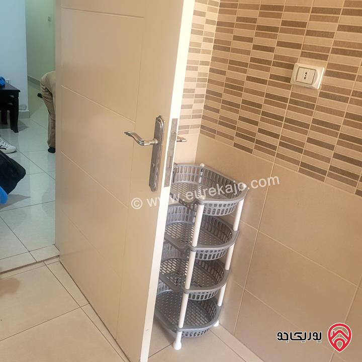 شقة مفروشة طابق اول مساحة 135م للايجار في عمان - ضاحية الأقصى