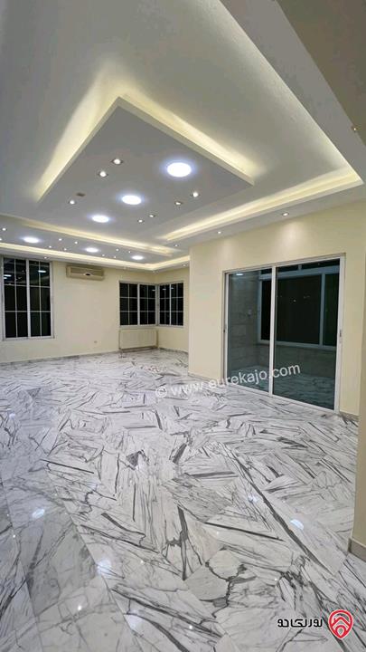 شقة مساحة 191م طابق أول للبيع في عمان - الرابية